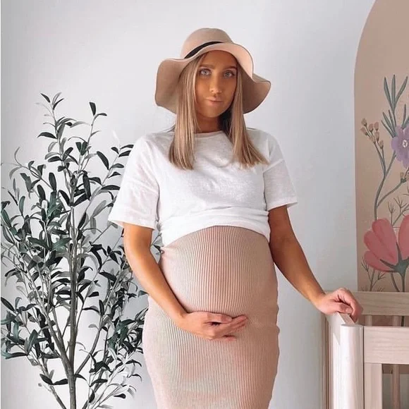 Bundle of Two Split T shirt Bae The Label black & white maternity - Picture 11 of 13